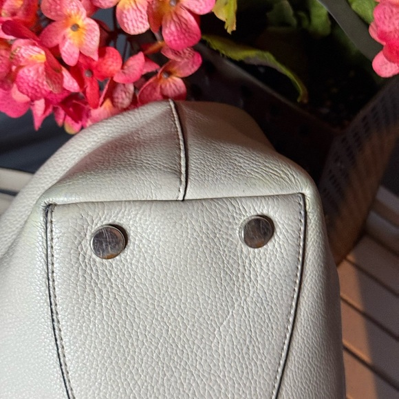 Michael Kors Raven Triple Compartment Shoulder Bag Handbag Purse EUC - Picture 3 of 12